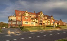 Wallacia Hotel